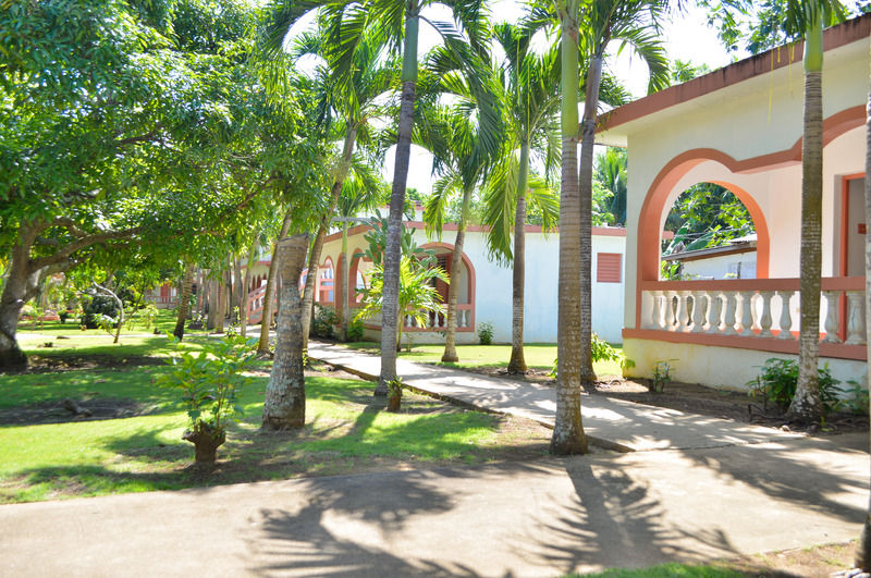 Hidden Paradise Resort Hotel نيغريل المظهر الخارجي الصورة