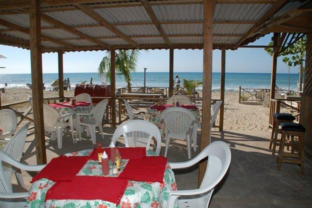 Hidden Paradise Resort Hotel نيغريل المظهر الخارجي الصورة