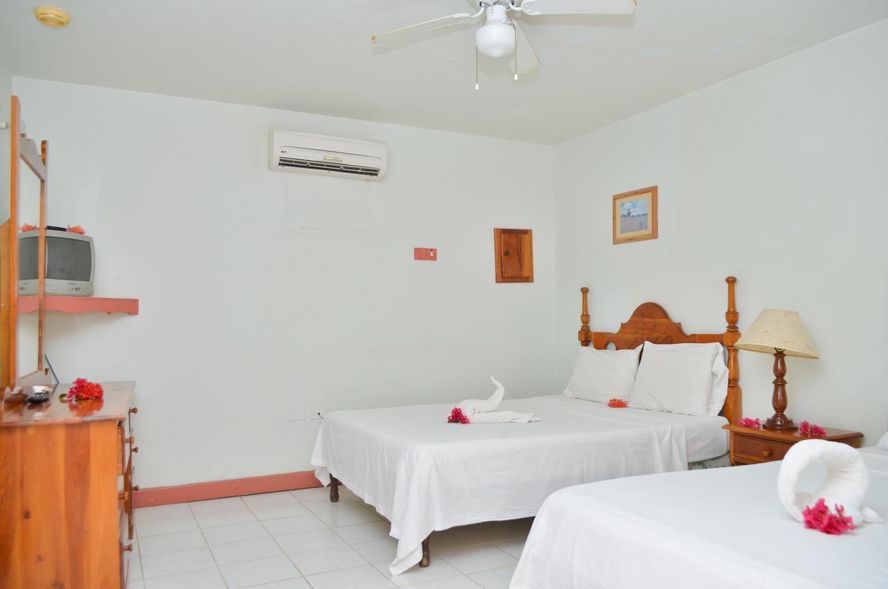 Hidden Paradise Resort Hotel نيغريل المظهر الخارجي الصورة