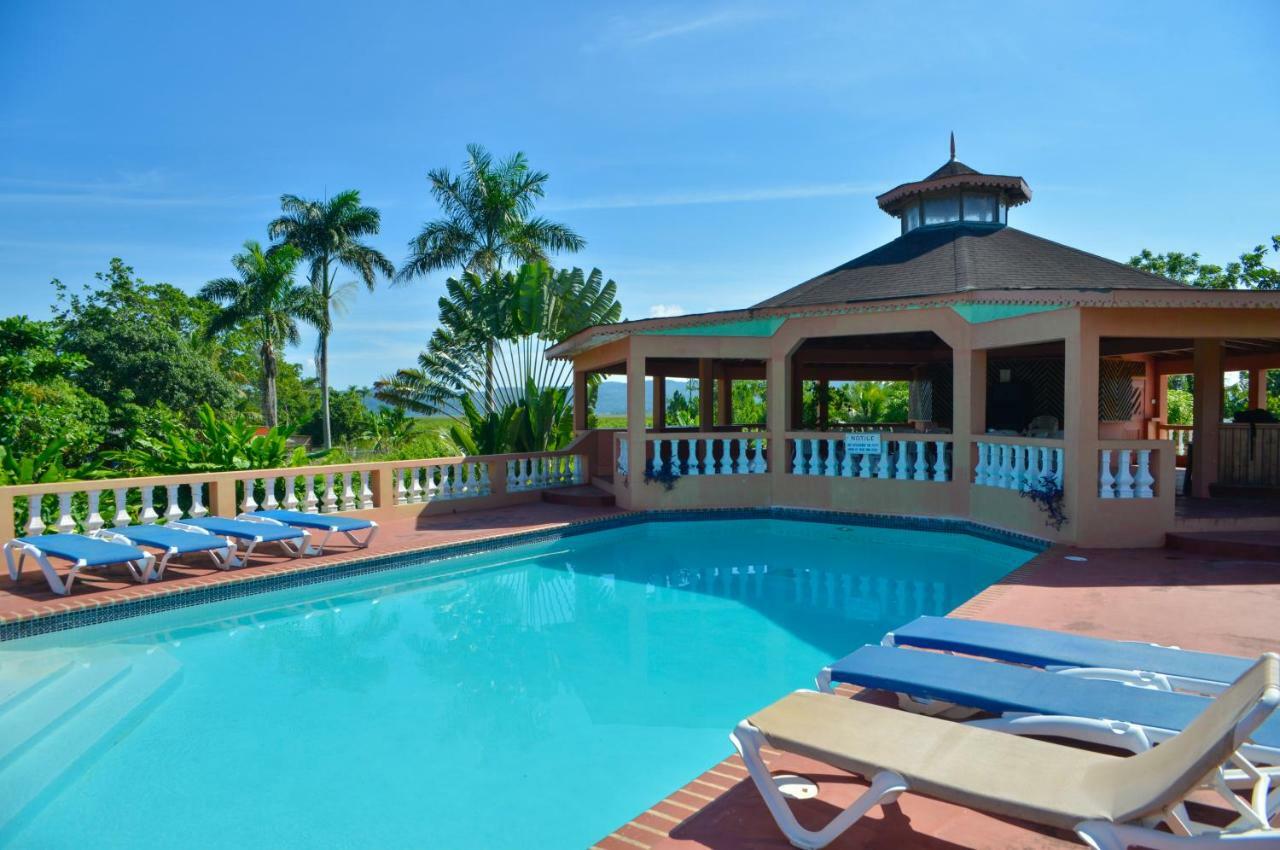 Hidden Paradise Resort Hotel نيغريل المظهر الخارجي الصورة