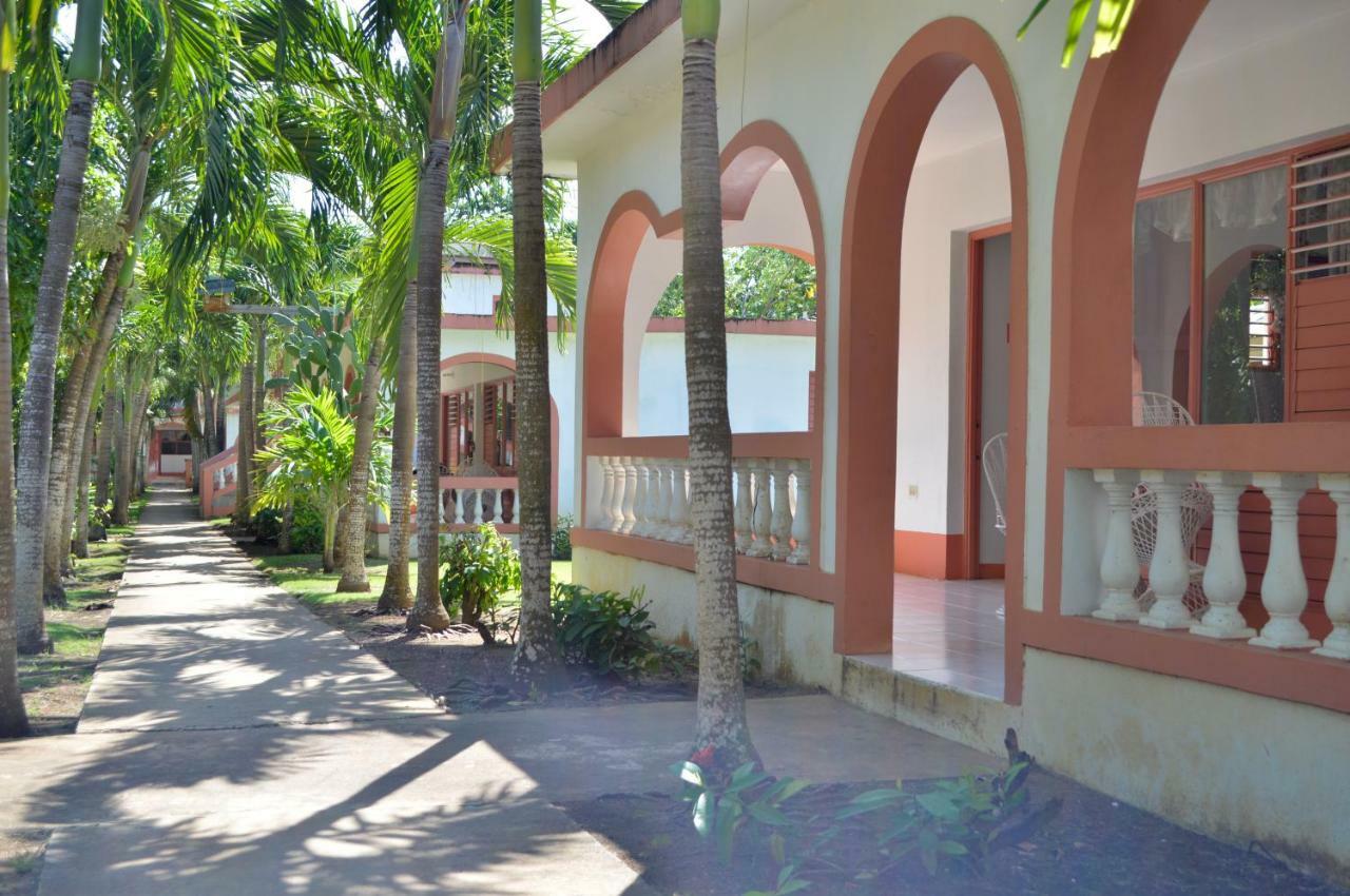 Hidden Paradise Resort Hotel نيغريل المظهر الخارجي الصورة